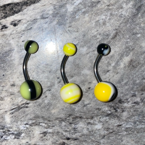 3 Belly Button Ring Set Yellow - Picture 1 of 3